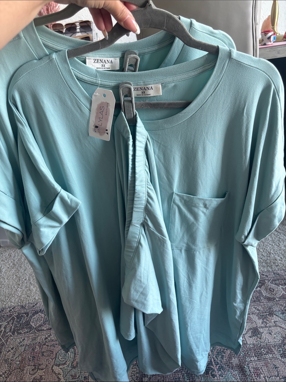 Zenana Mint Plus-Size Lounge 2-piece Set - Short Sleeve Top & Biker Shorts - Picture 2 of 3